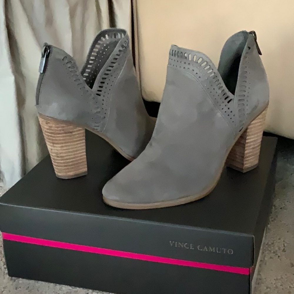 Women’s Suede Split-shaft Bootie